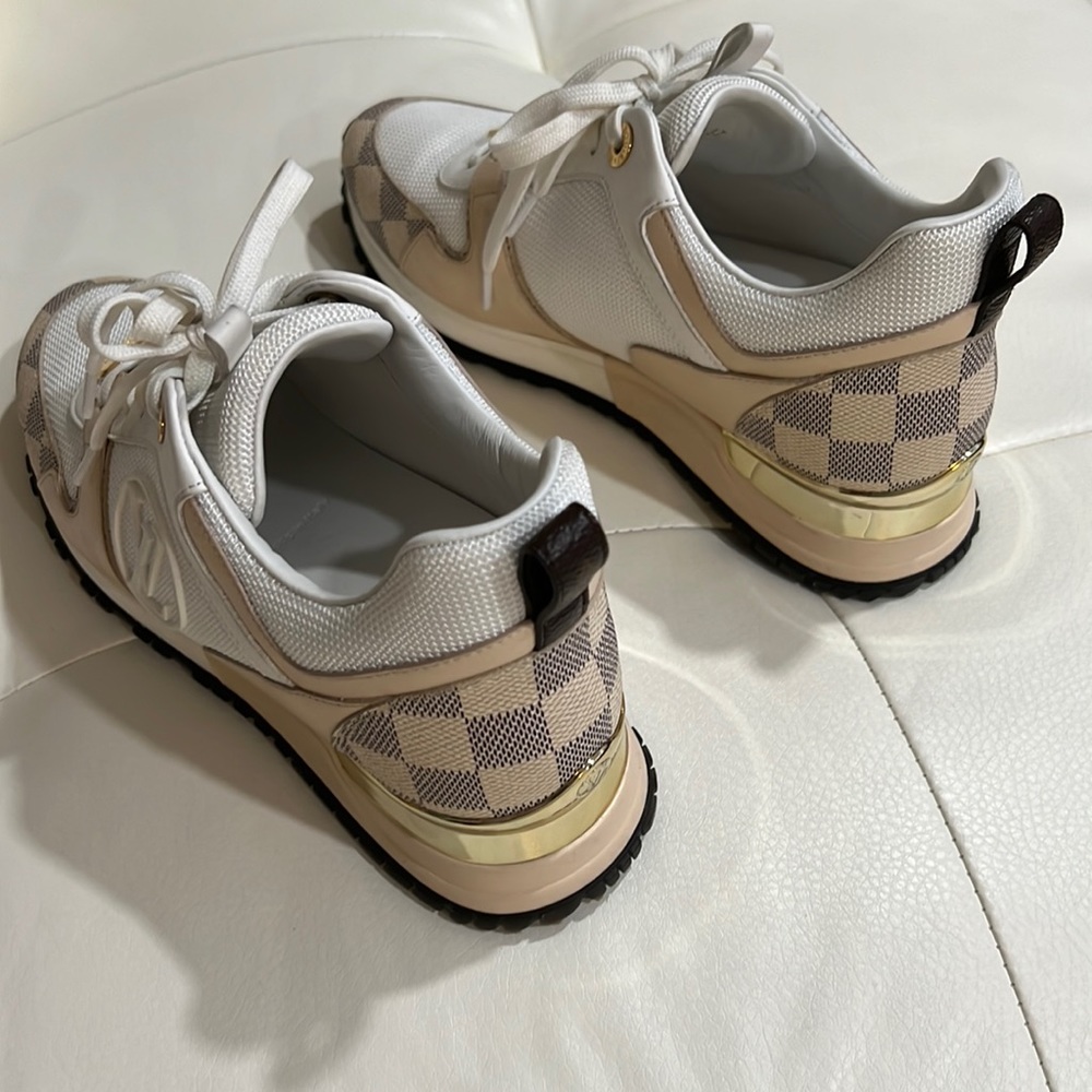 Louis Vuitton Women's Run Away Sneaker LV Shoes